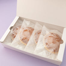 画像をギャラリービューアに読み込む, 沖縄 県産紅芋 100% 使用 限定 紅芋どら焼き 4個入り 1箱 沖縄銘菓 空港限定スイーツ お土産 お取り寄せ 和菓子 スイーツ 紅いも あんこ ギフト プレゼント