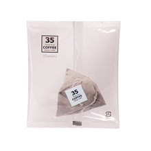 画像をギャラリービューアに読み込む, 35コーヒー OLTスペシャル テトラバック Caramel 2g×5P | Three Five COFFEE O.L.T SPECIAL(OLTスペシャル キャラメル) ドリップコーヒー テトラバッグ ティーバッグタイプ 35COFFEE サンゴ 環境保護 ギフト お中元 お歳暮