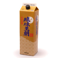 沖縄 泡盛 琉球王朝 30度 紙パック 1800ml 多良川酒造 古酒ブレンド 琉球泡盛 まろやかで香り高い味わい 飲みやすい クース 家庭用 贈答用 人気 定番
